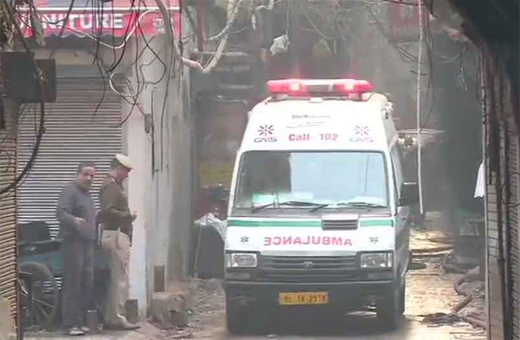 factory fire in delhi
